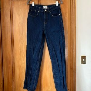 BDG Bella Tapered Baggy Jeans